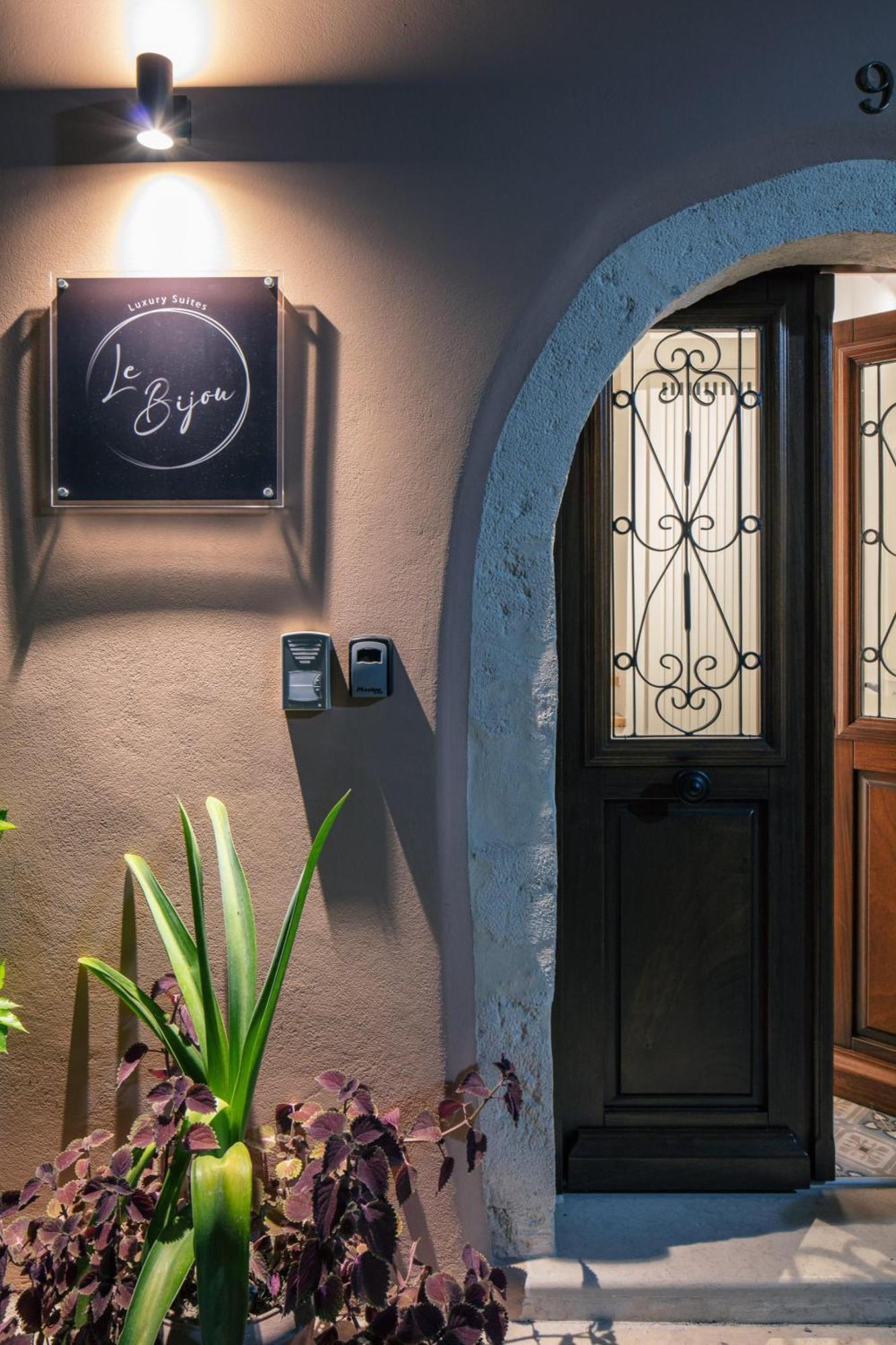 Le Bijou Luxury Suites Rethymno Eksteriør billede